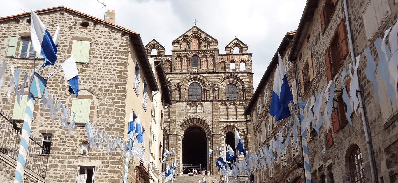 Prière d'adoration d'Anne Marie Martel : visuel cathédrale du Puy en Velay
